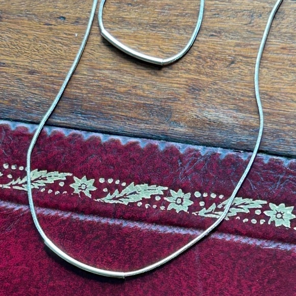 Tubular Smooth Double Rope Necklace Silver Tone Moveable Pendants - Picture 15 of 15